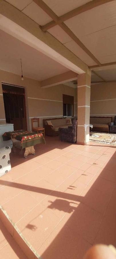 Guest House Aferdita Beqiri Berat Ngoại thất bức ảnh